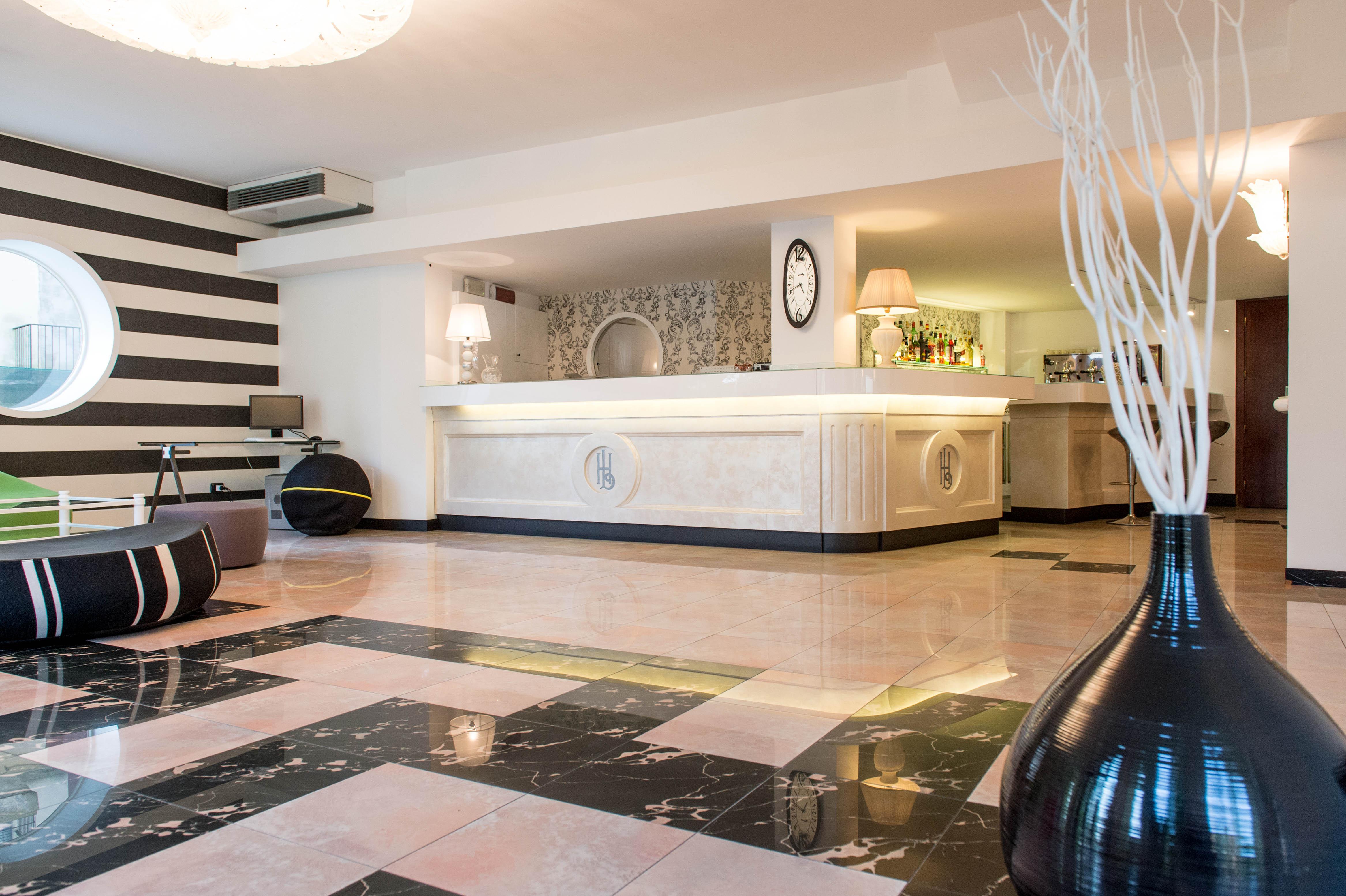 Hotel Luxor Milano Marittima Ngoại thất bức ảnh