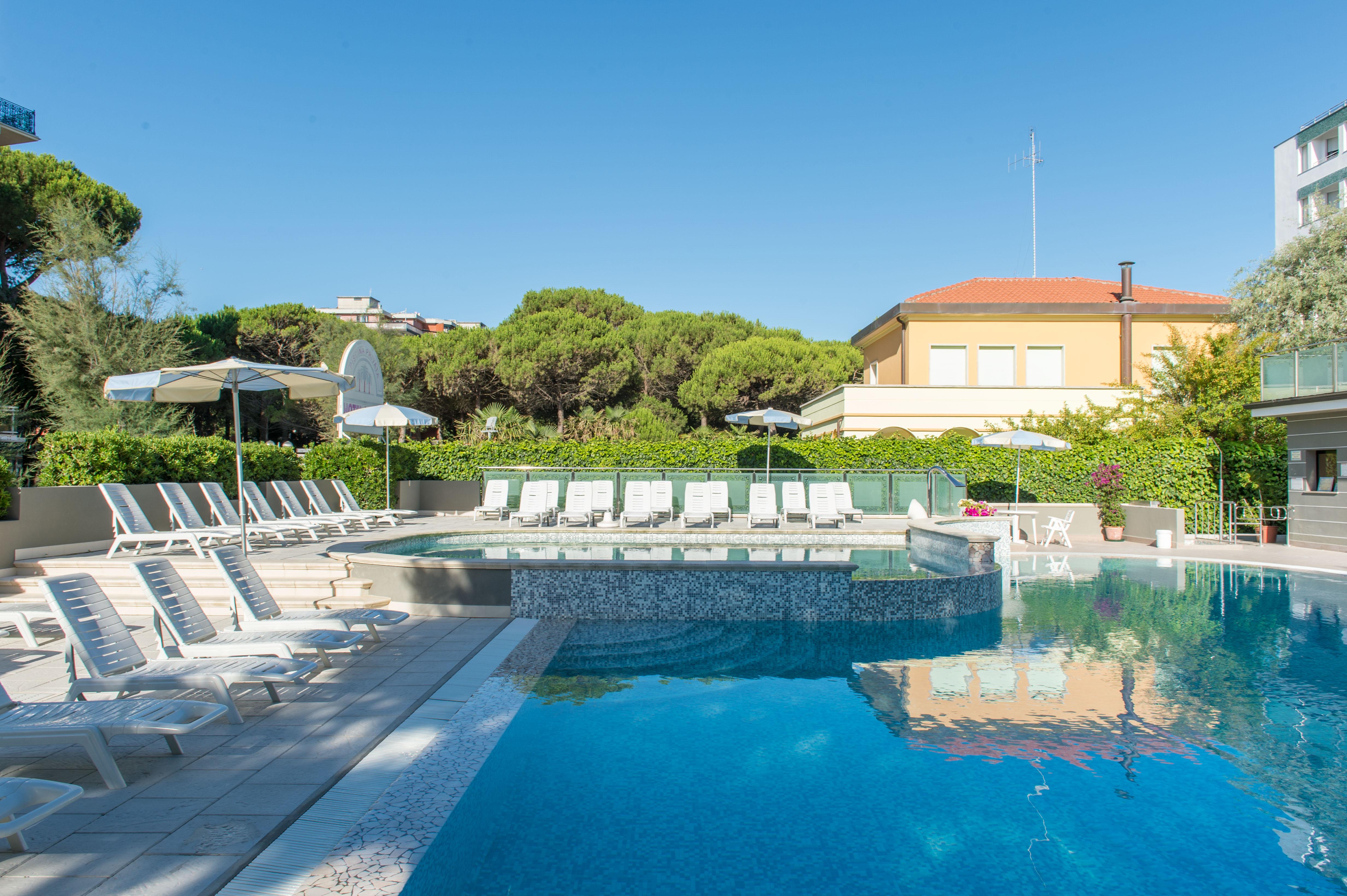 Hotel Luxor Milano Marittima Ngoại thất bức ảnh