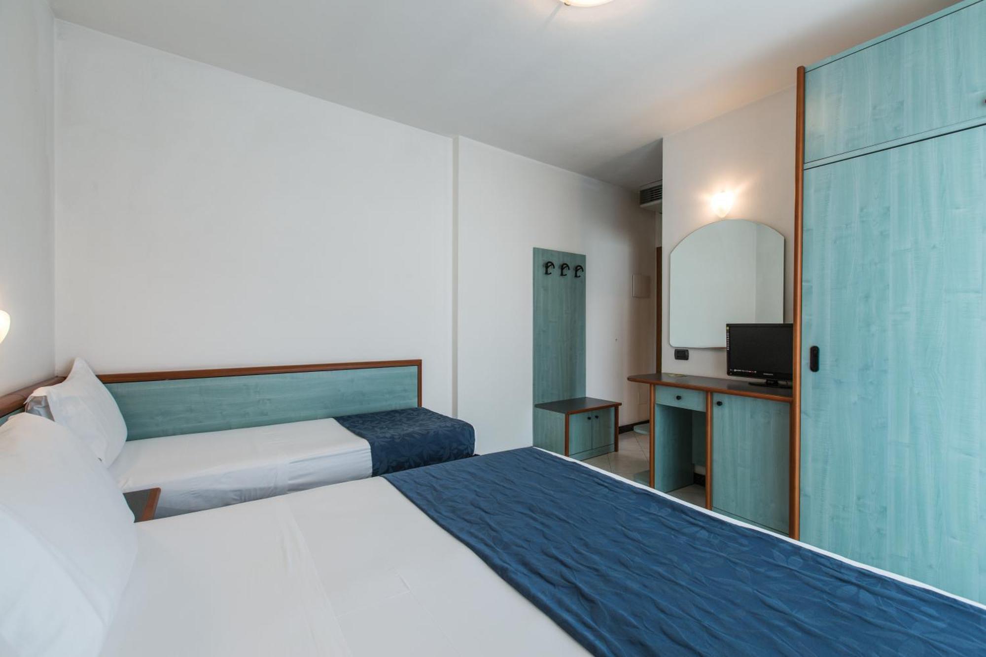 Hotel Luxor Milano Marittima Ngoại thất bức ảnh